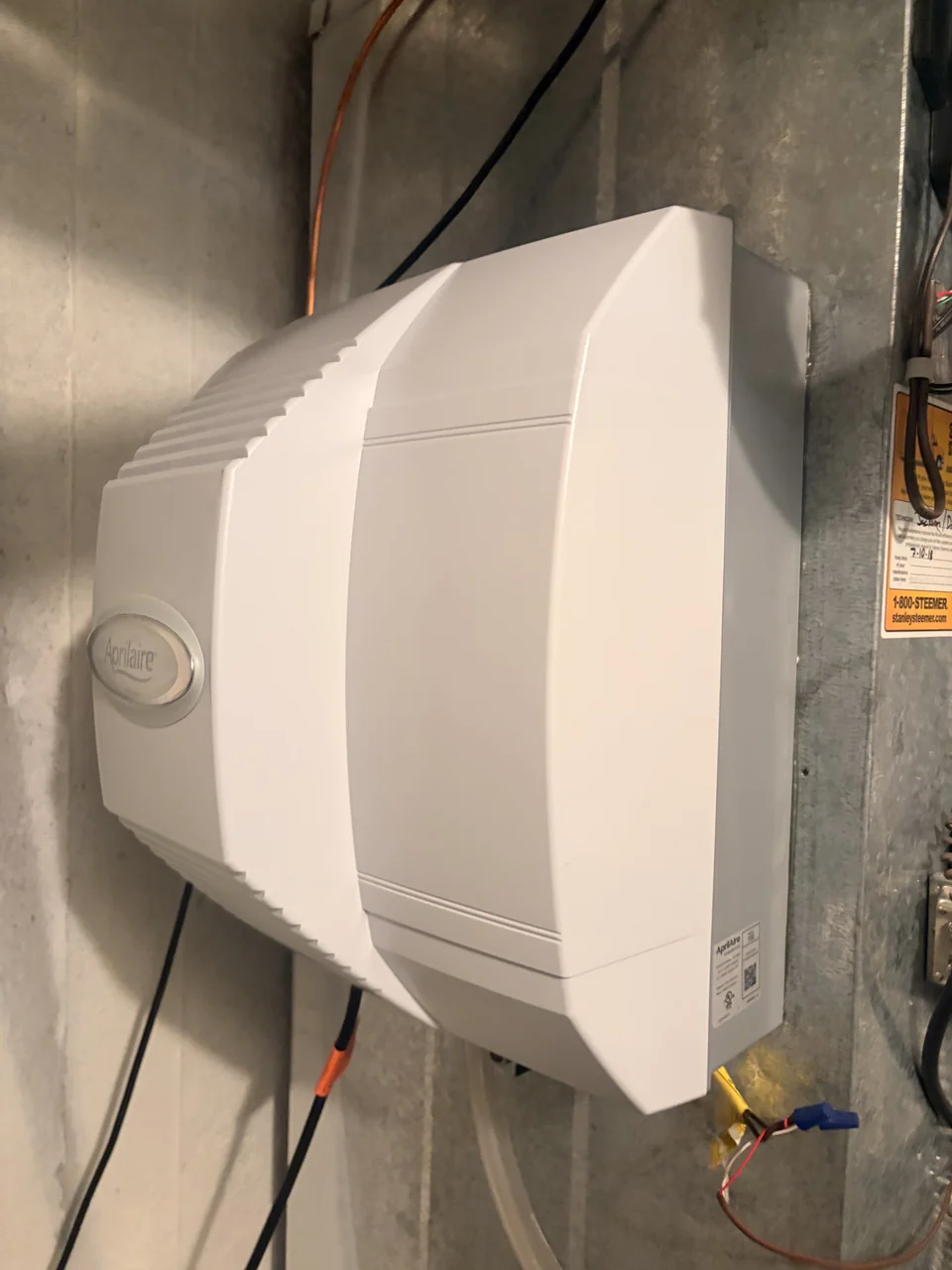 Humidifier mounted on HVAC ductwork